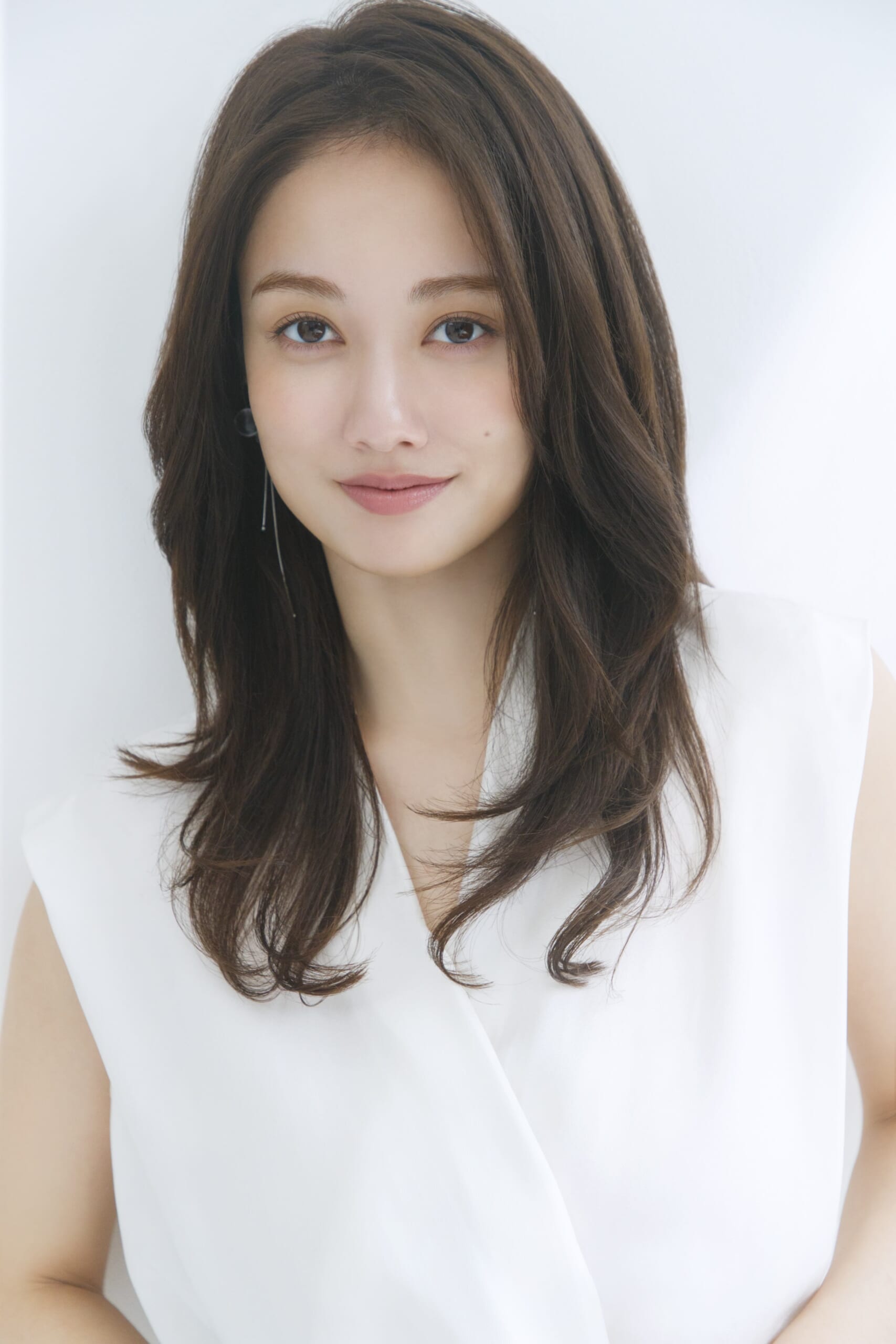 谷まりあの結婚相手と熱愛の真相は？早稲田卒の軌跡と2026年現在