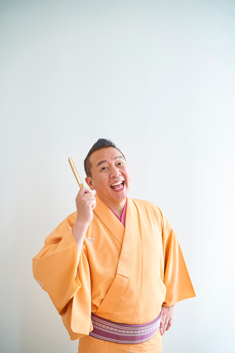 林家たい平の現在と噂の真相｜笑点降板説から家族と師匠の絆まで解説