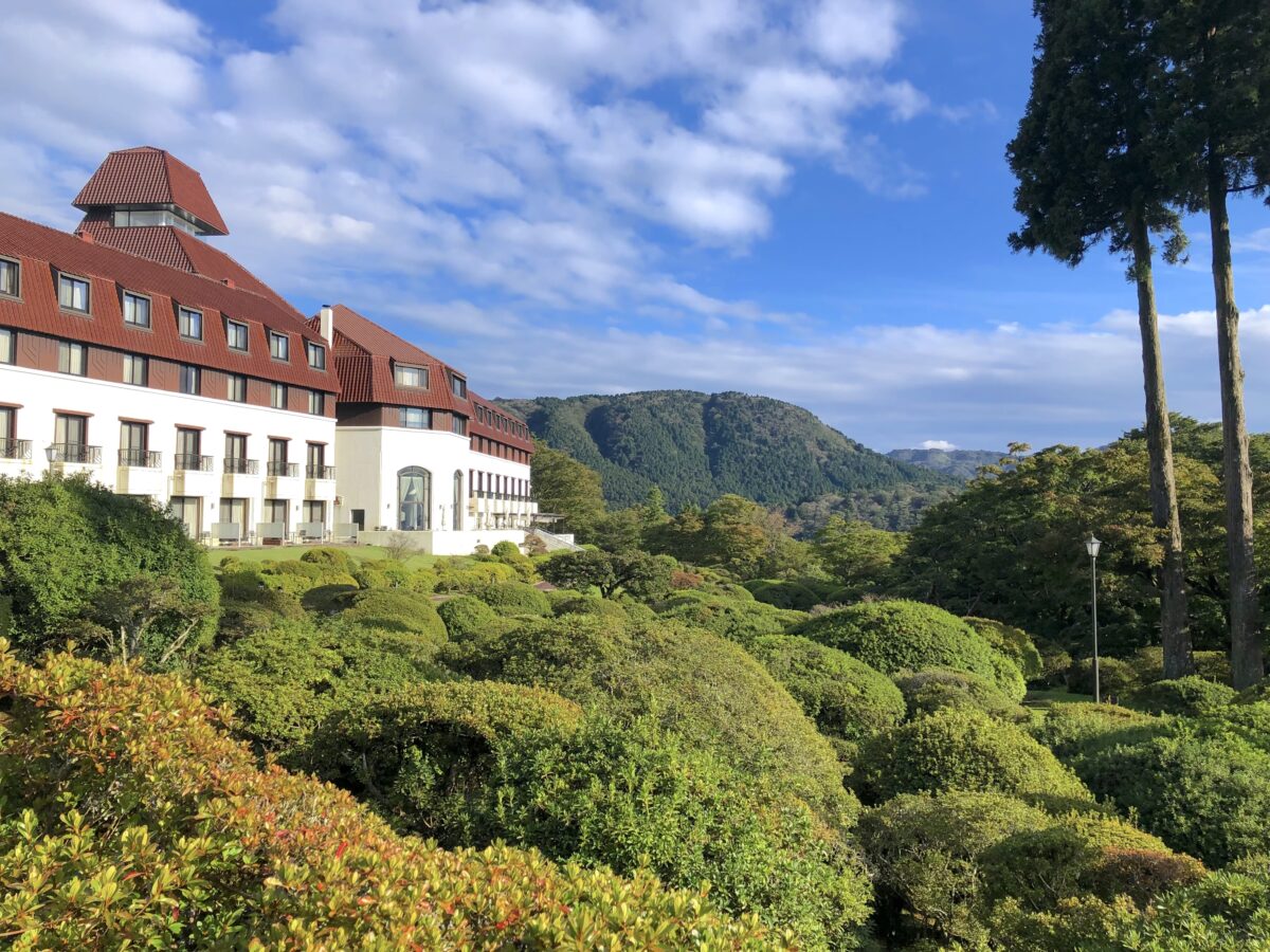 箱根・山のホテルはなぜ別格なのか？2026年最新の口コミと魅力を検証