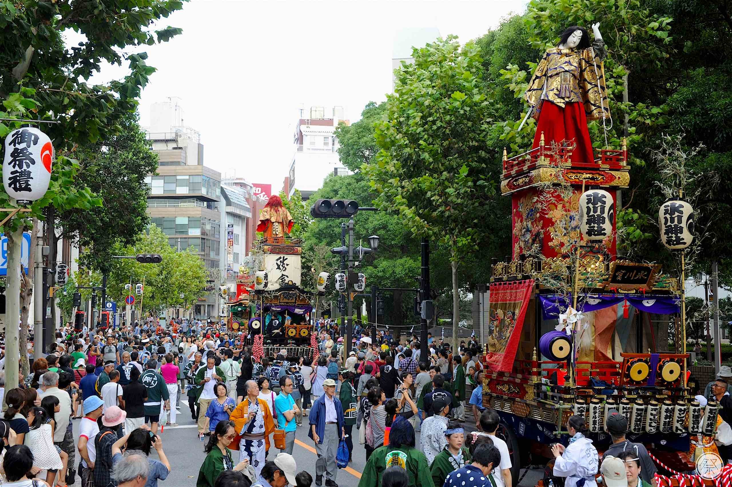 2026年赤坂氷川祭り完全ガイド！山車巡行と屋台の最新見どころ
