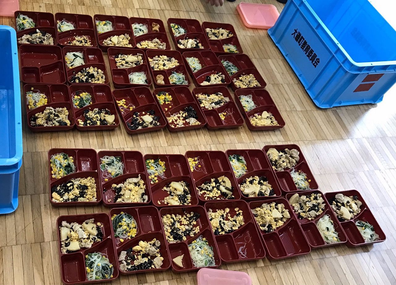 大磯町の給食はなぜ「まずい」と問題に？異物混入の衝撃真相と現在を徹底解説