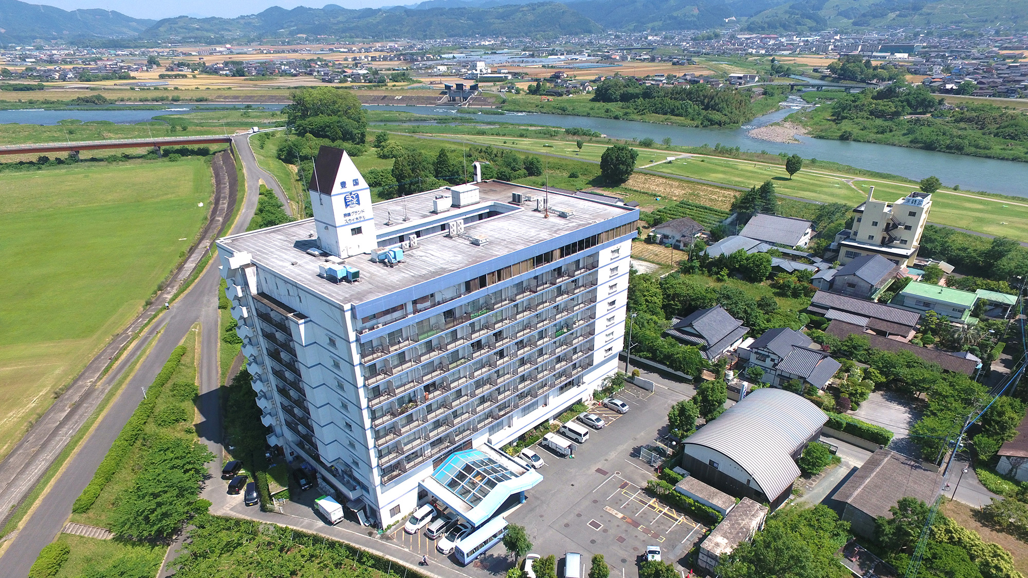原鶴スカイホテルの現在と口コミ評判は？閉館の噂や温泉を徹底解説