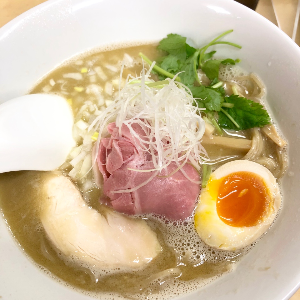 中華そばよしかわ上尾店の評判と混雑回避術！名物いわしそばの魅力
