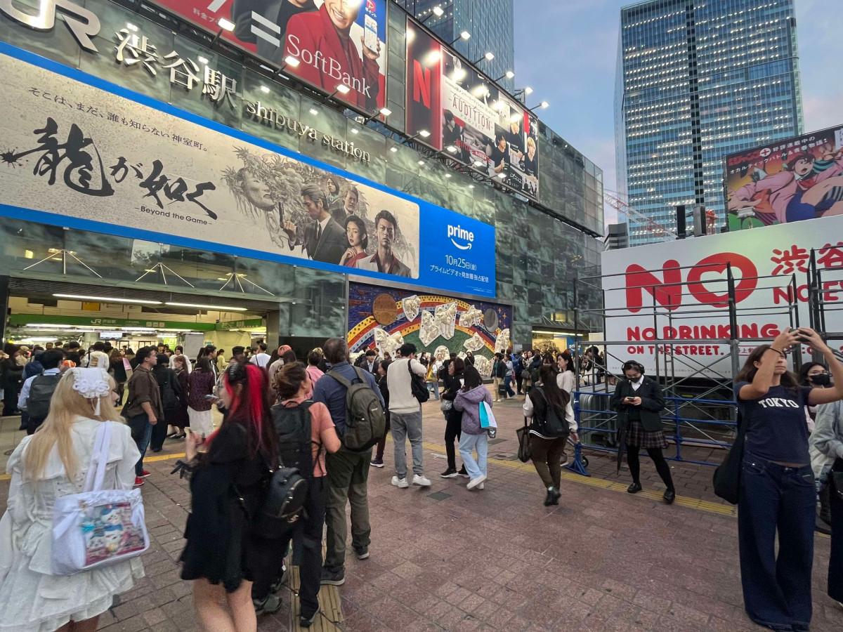 【インスタ画像】 渋谷 駅 人 糞 Tiktok話題の動画 #761