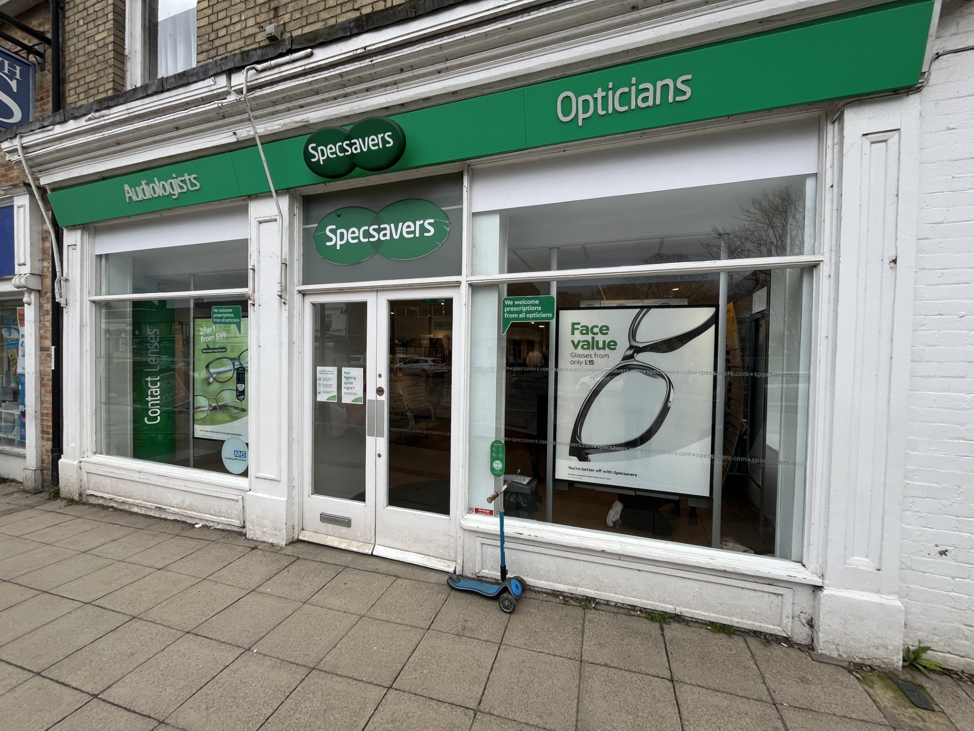 Specsavers Opticians and Audiologists - Mansfield