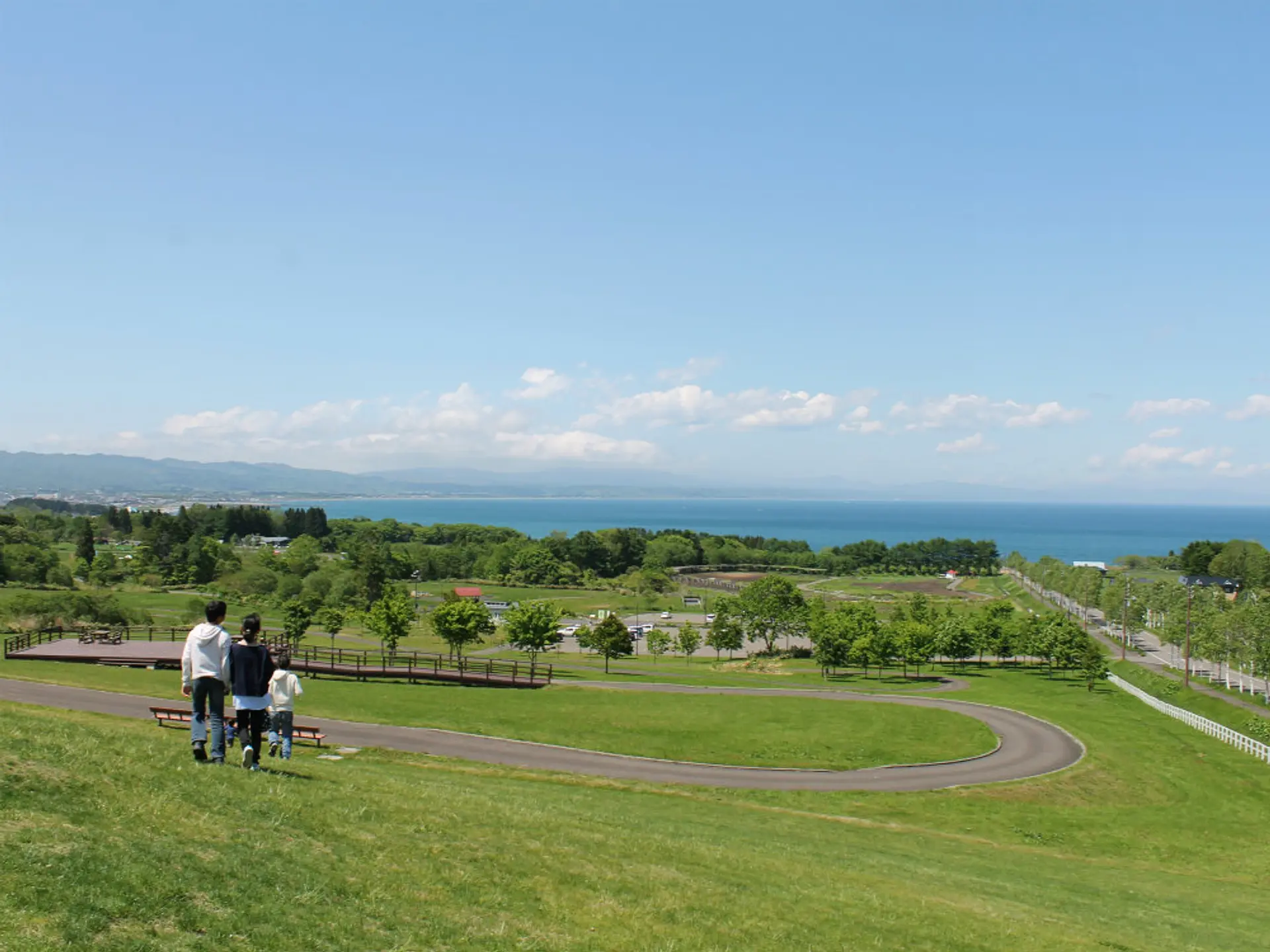 噴火湾パノラマパークが絶大な人気を誇る理由！入場無料と絶景の真相