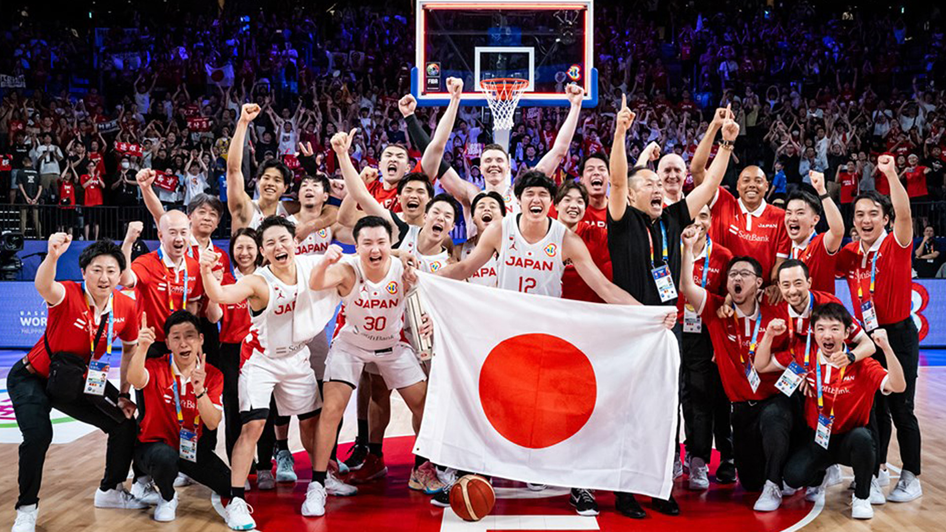 【2026最前線】パリの熱狂から2年、アカツキジャパンが到達した世界基準。「高速5アウト」と圧倒的個性が切り拓く日本バスケの新時代