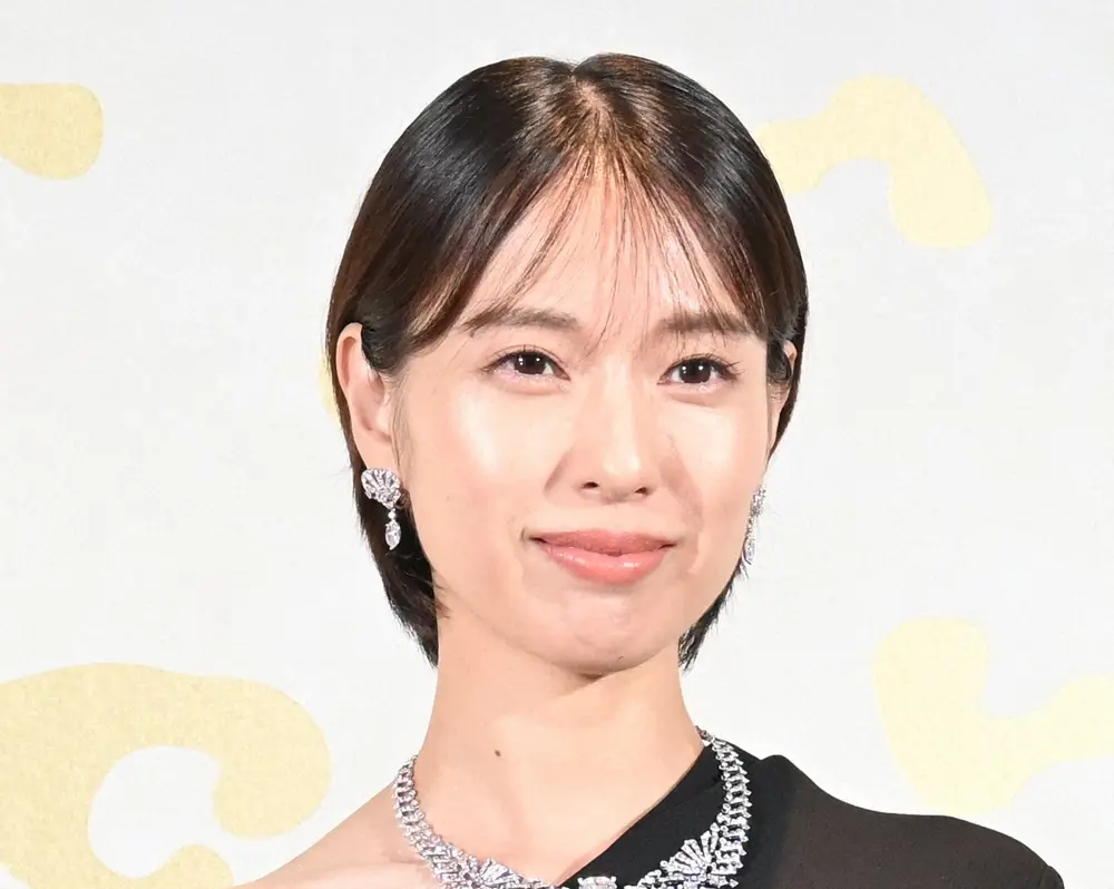 戸田恵梨香「中卒」の真相に迫る！高校進学を選ばなかった理由と現在地