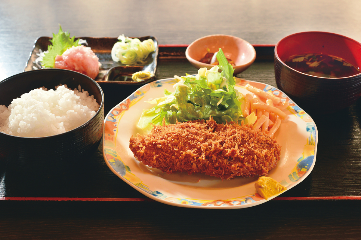 東大生が愛す伝説の大衆食堂！食堂 もり 川の裏メニューと穴場時間