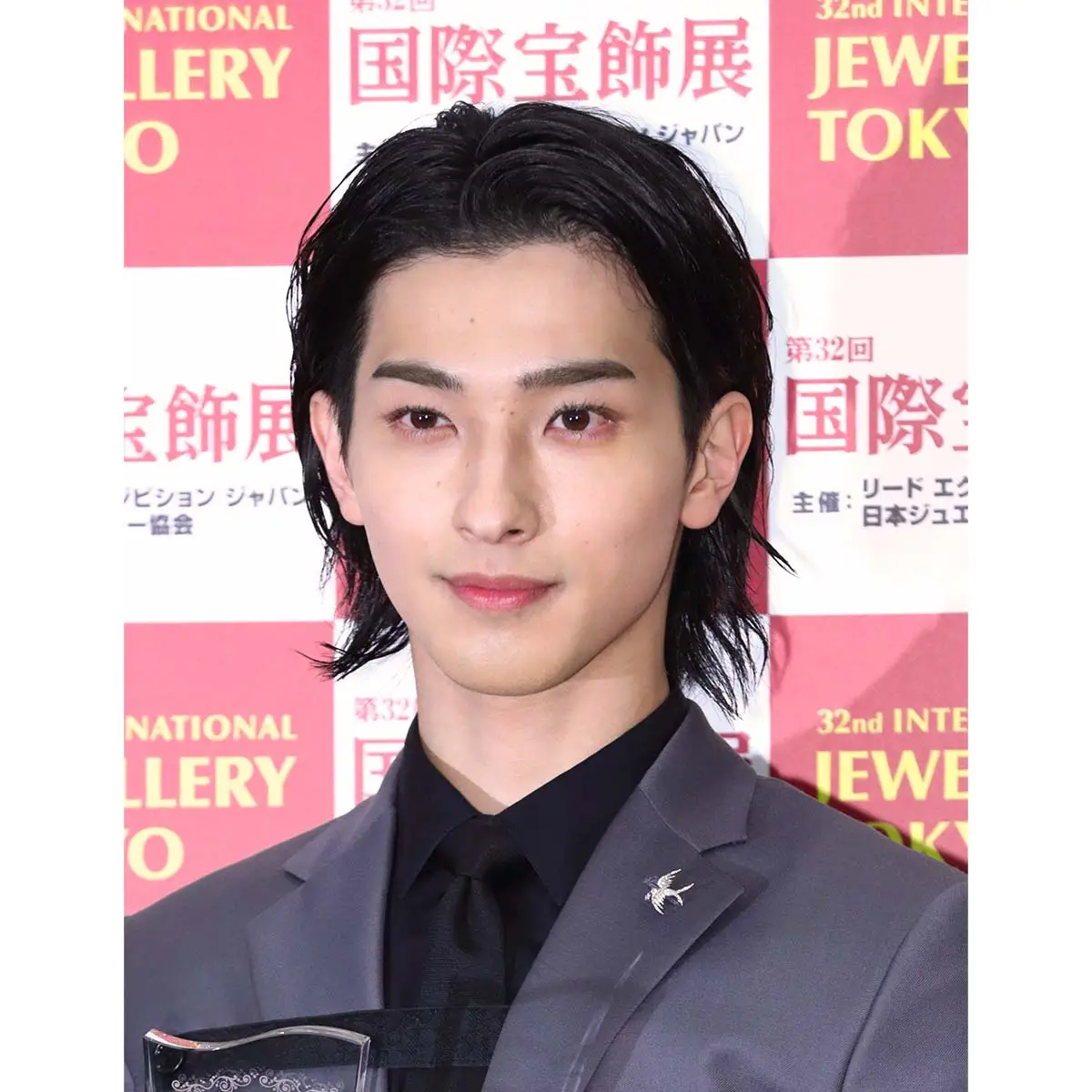 端正なルックスの裏側とは？顔が綺麗な男たちが導く新たな潮流