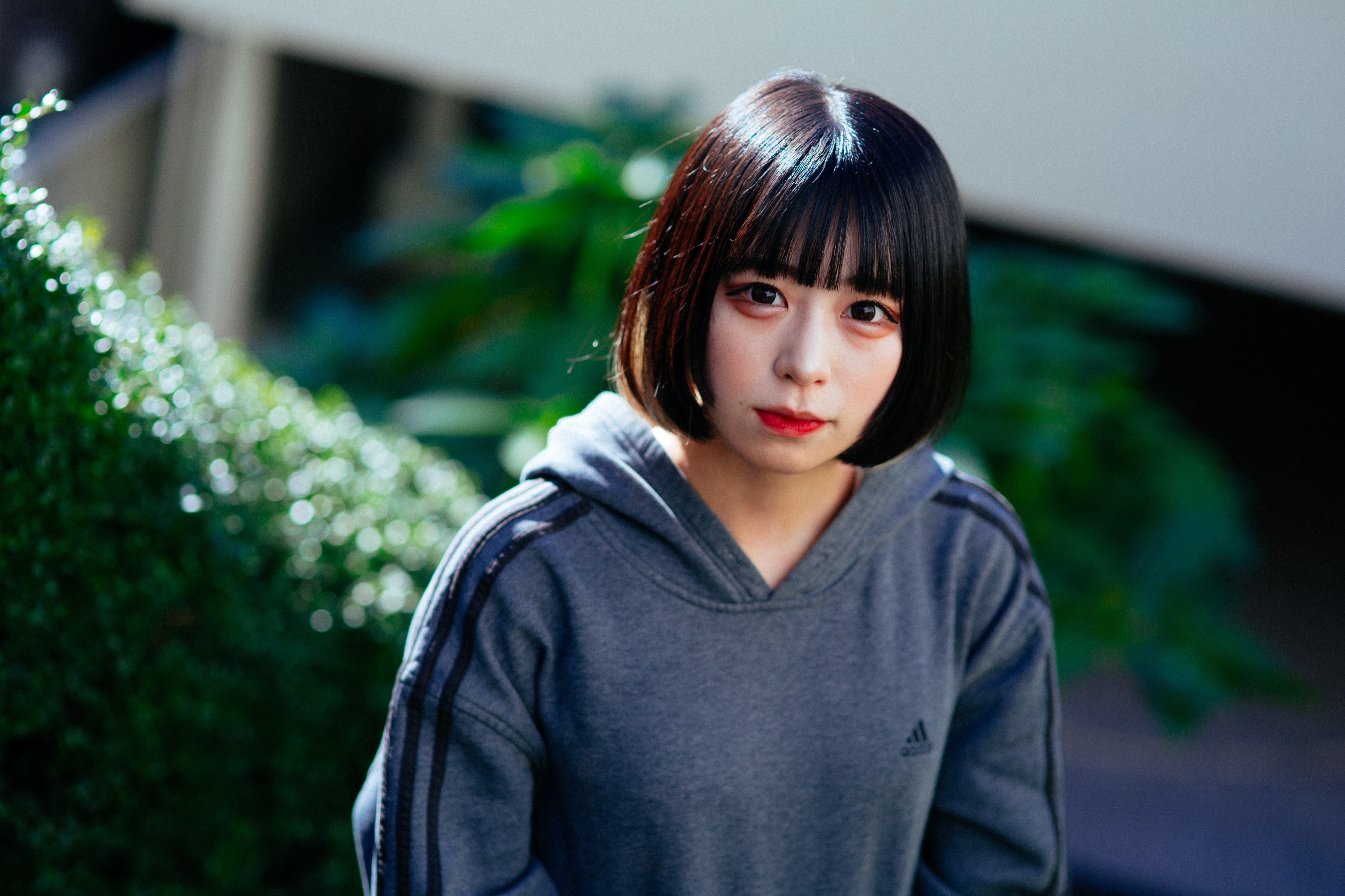 ベージュズボンのメンズコーデで脱おじさん！2026年最新着こなし術