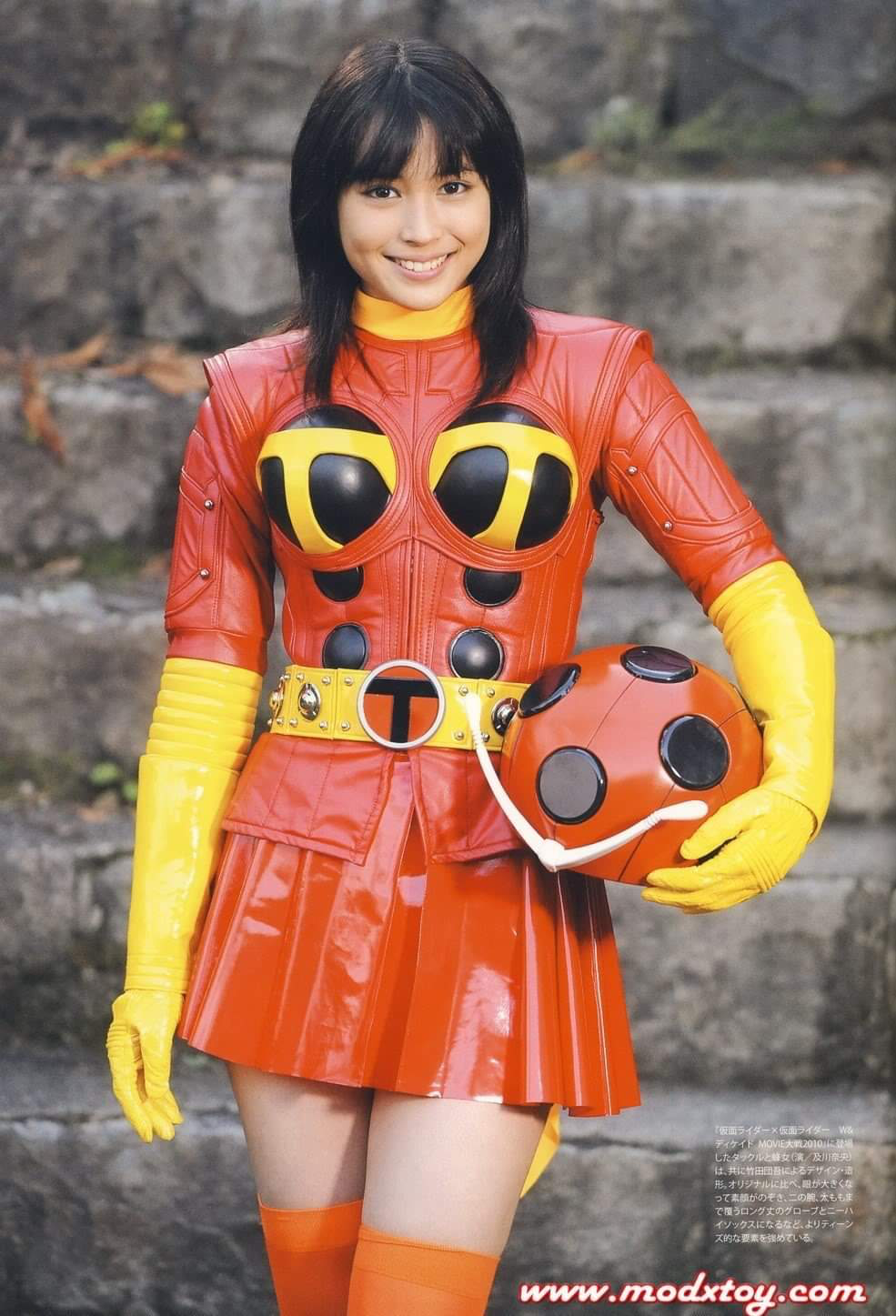 広瀬アリスの「豪快タックル」が再び大バズり！バラエティと女優魂が交差する爆笑と絶賛の舞台裏