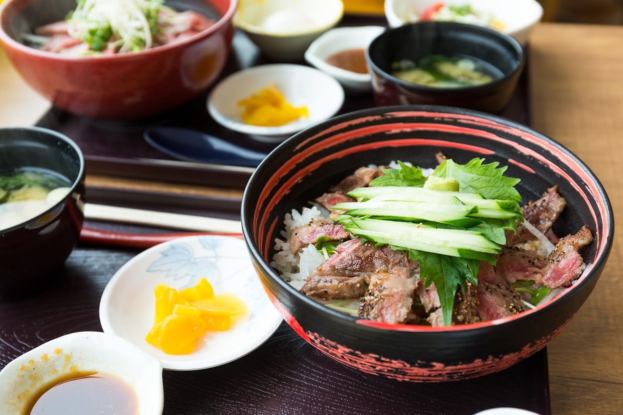 小倉駅ランチ2026決定版！地元民が推す名店と穴場コスパ店を徹底検証