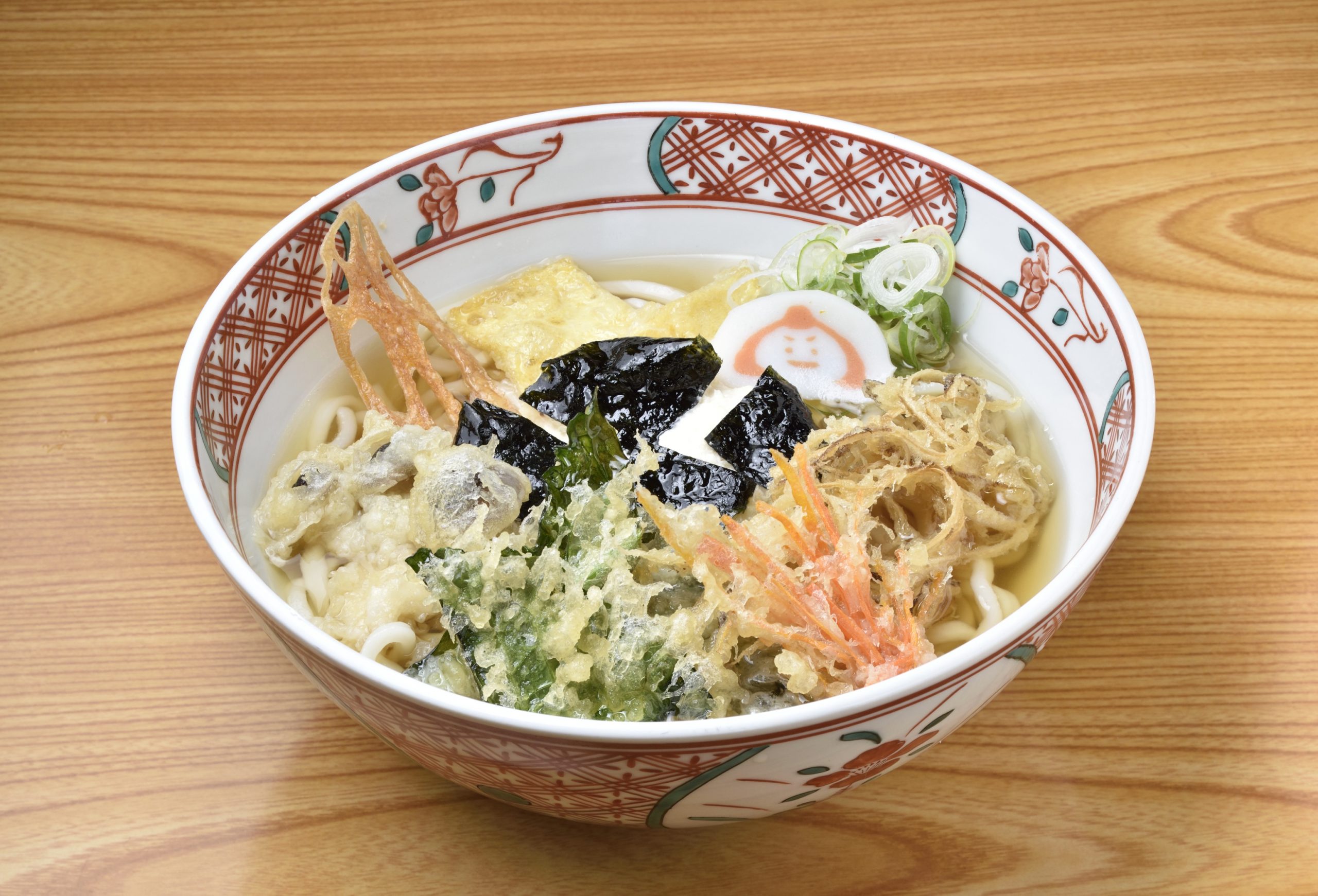 なぜ行列？小松駅直結「小松うどん道場 つるっと」至高の出汁と混雑回避術