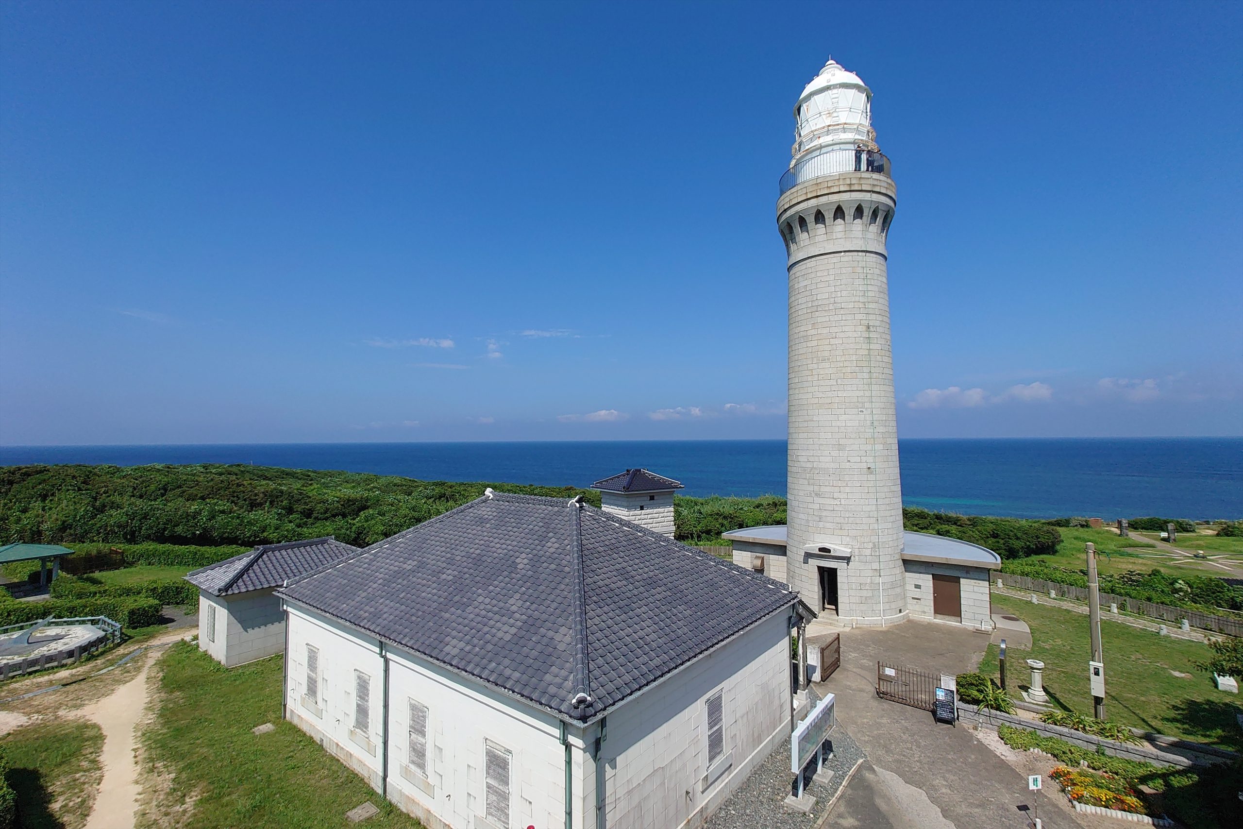 山口・角島灯台の絶景と混雑回避術！映画ロケ地の秘密まで解剖