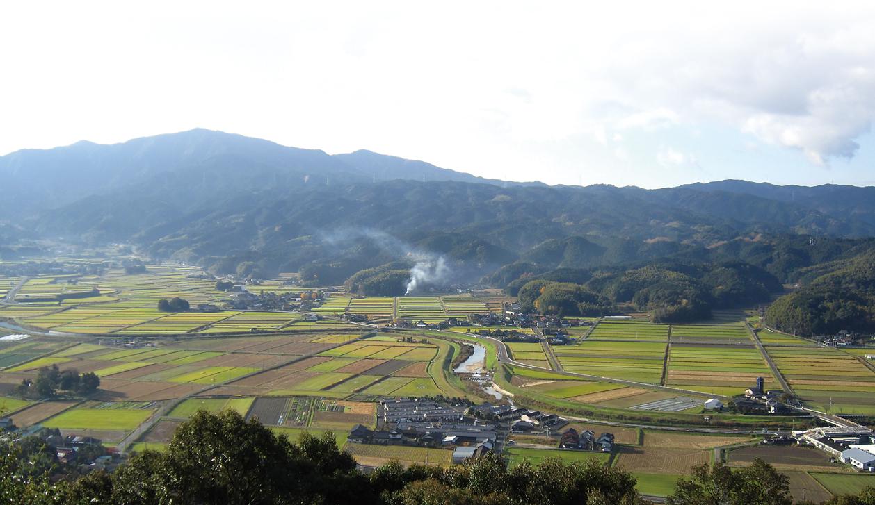 福岡県嘉麻市の住みやすさと噂の真相｜移住支援・嘉麻牛の最新実態を検証