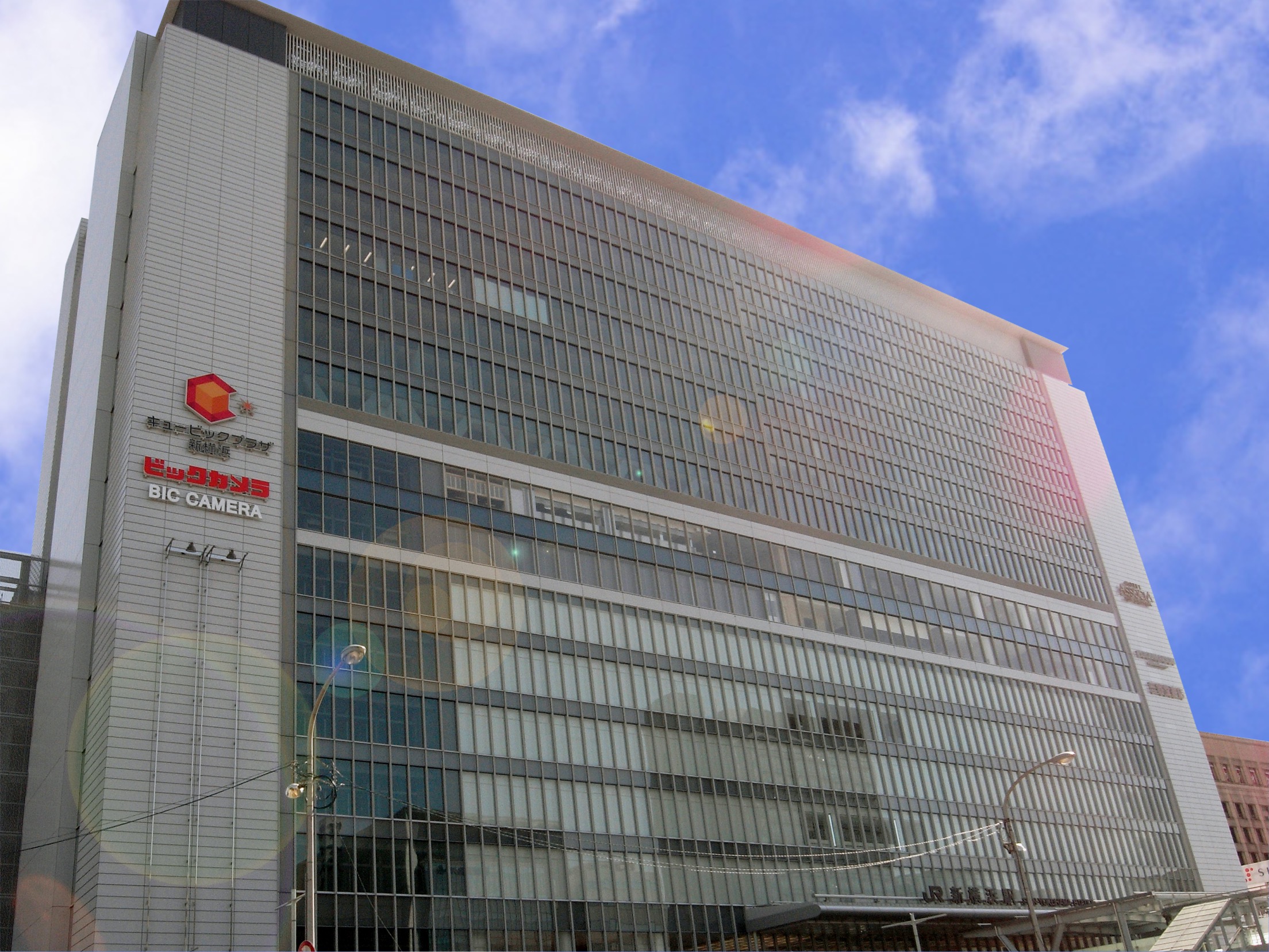 ビックカメラ新横浜店を徹底解剖｜フロア攻略と損しない買い物術