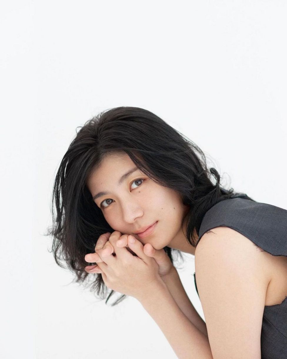 「あのCmの美女は誰？」アマゾン話題の女優を徹底解剖！魅力と裏側