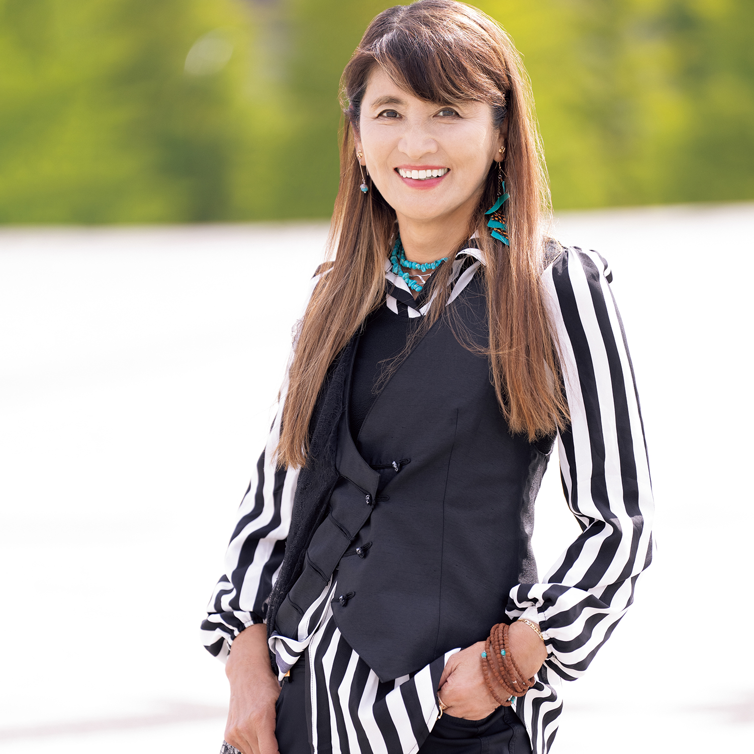 元祖アクション女優・志穂美悦子の現在！Jac伝説から花美術家へ