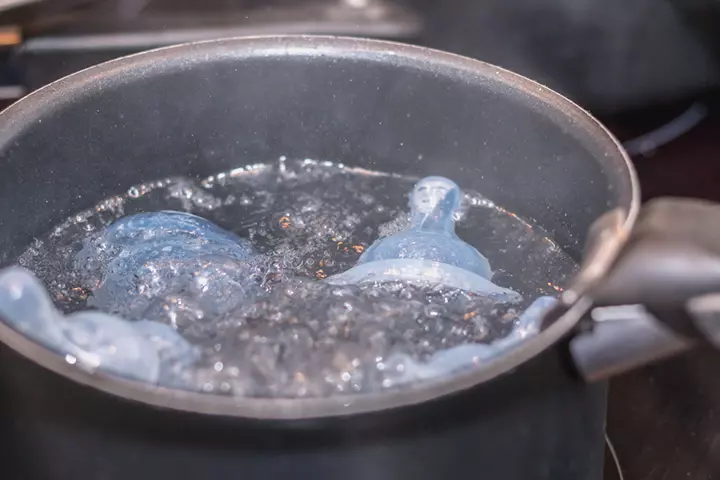 Does Boiling Water Sterilize It