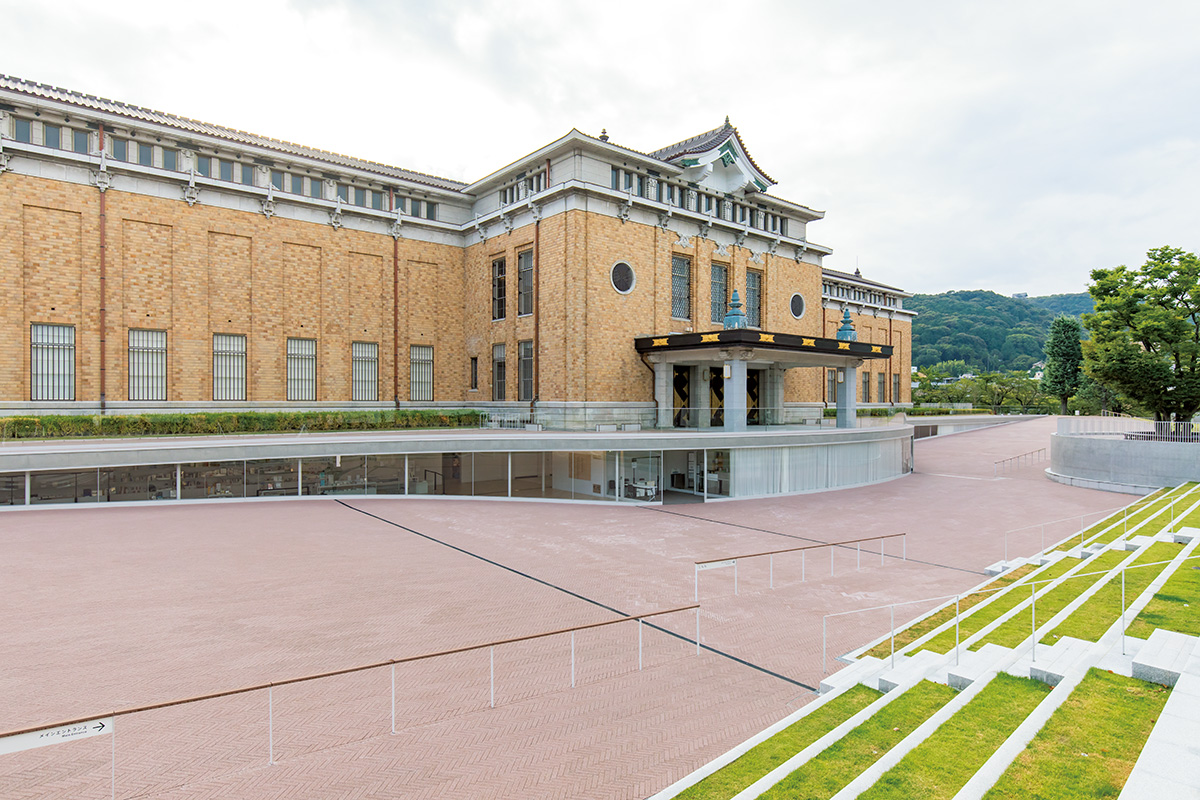 京都市京セラ美術館の魅力と混雑回避術｜見どころや人気カフェを徹底解説