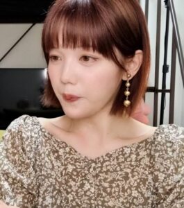 元テレビ戦士・青木歌音の「アパレル新プロジェクト」で噂される“お笑い芸人X”の正体とは？2026年最新トレンドの裏側に迫る