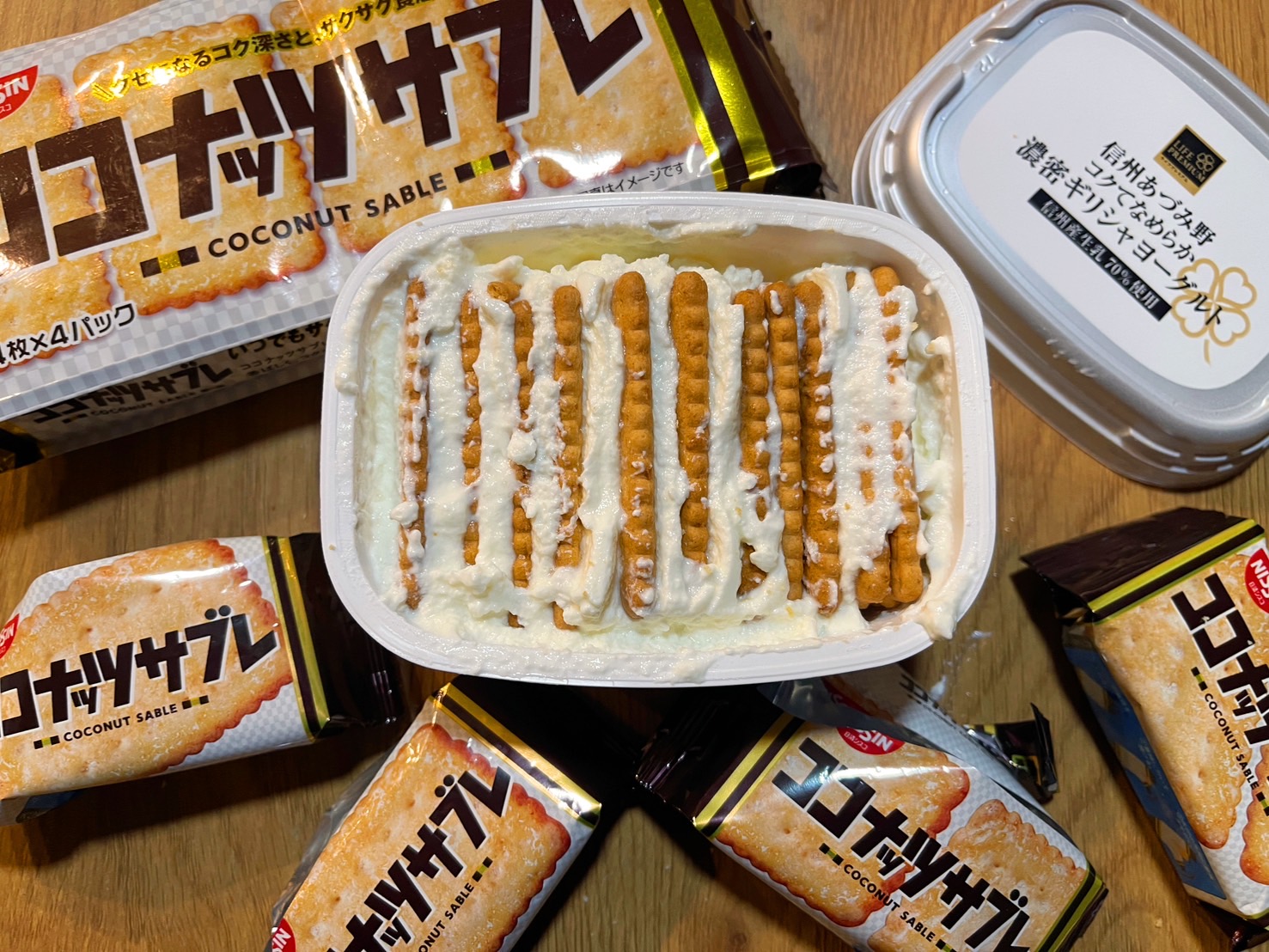 サブレが本格スイーツに！失敗しない濃厚ヨーグルトチーズケーキ