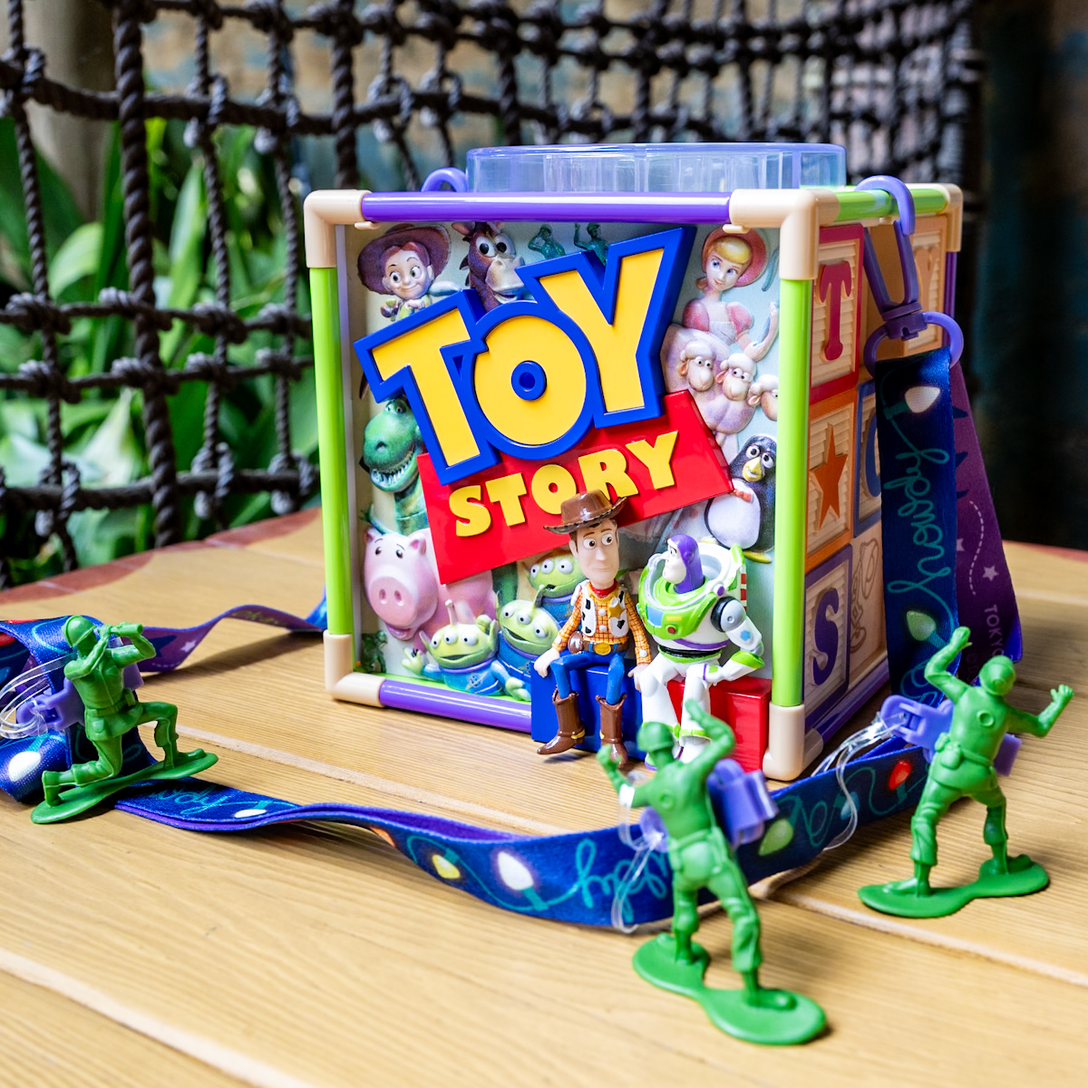トイストーリーポップコーンバケット最新情報！歴代名作と販売場所を徹底解剖
