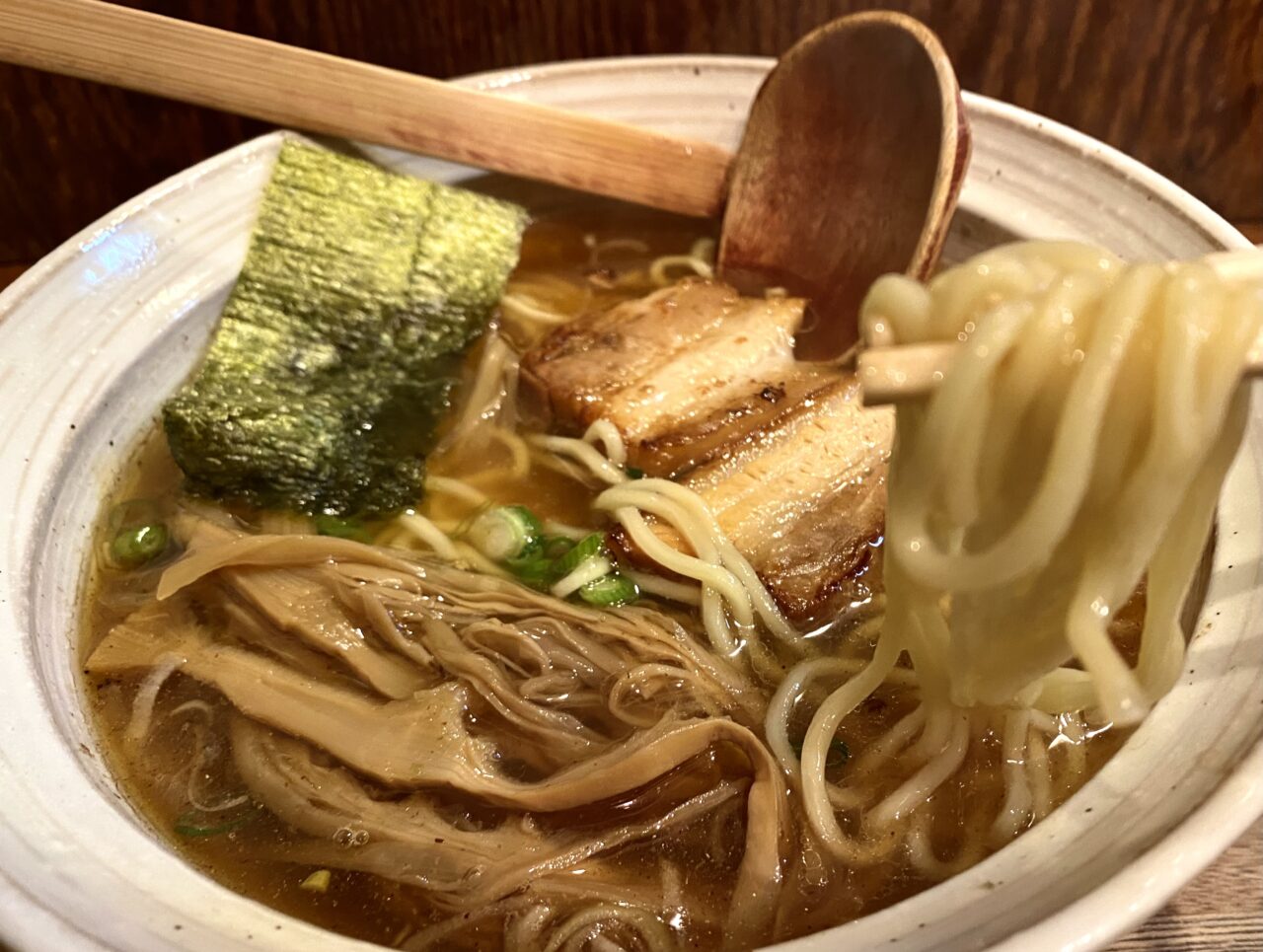 麺屋八雲の現在と閉店理由の真相｜産地偽装騒動と裁判の結末を徹底検証