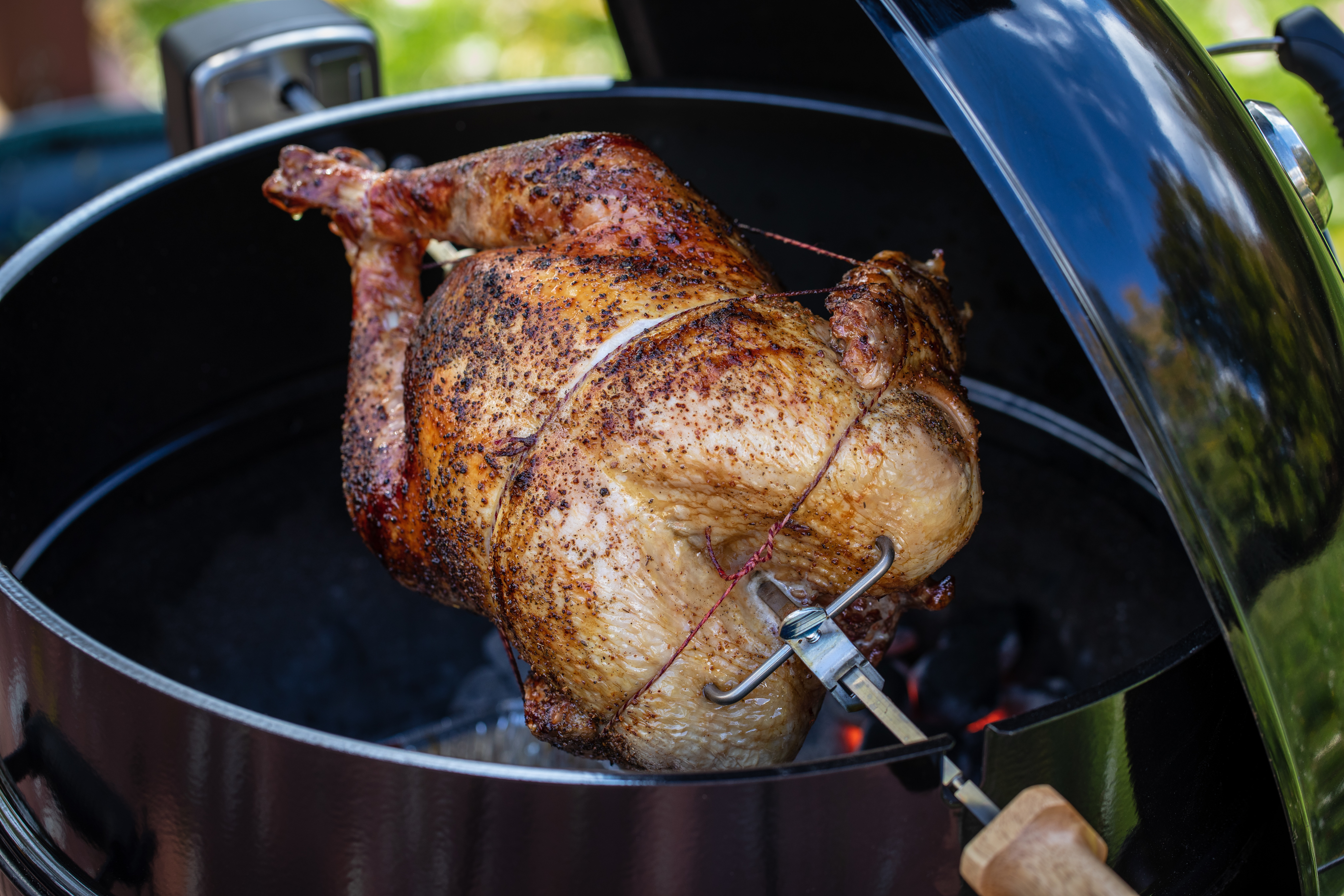 Cooking Turkey in the Weber