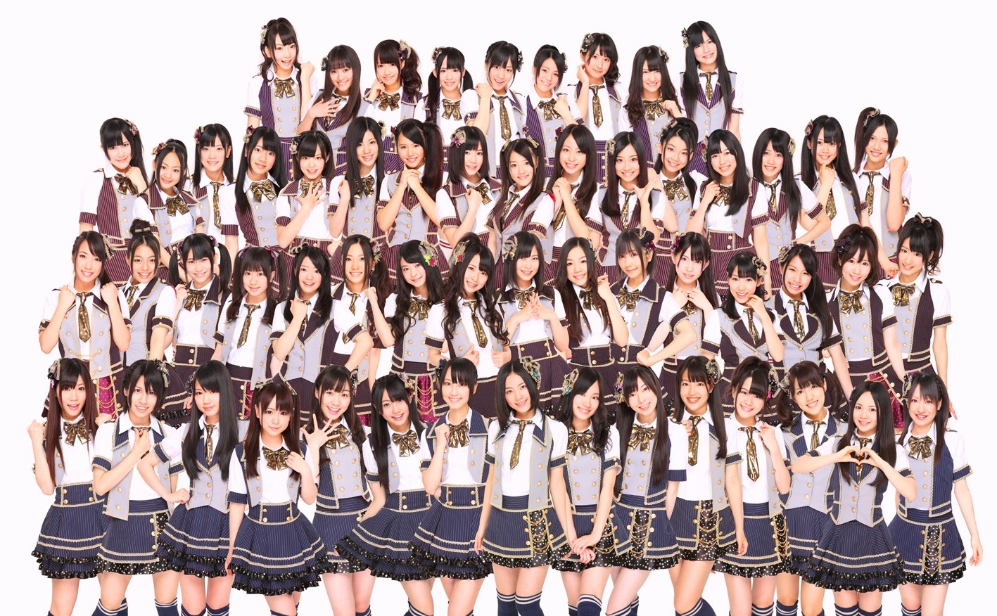 Akb48の所属事務所がバラバラな理由は？秋元康の戦略と格差の真相