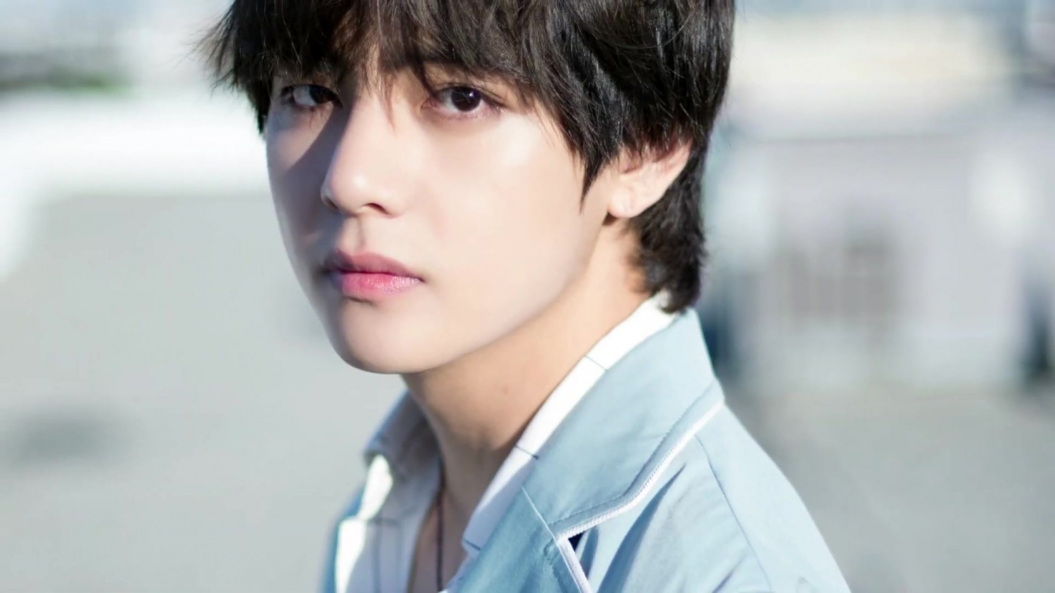 Is v Still in Bts