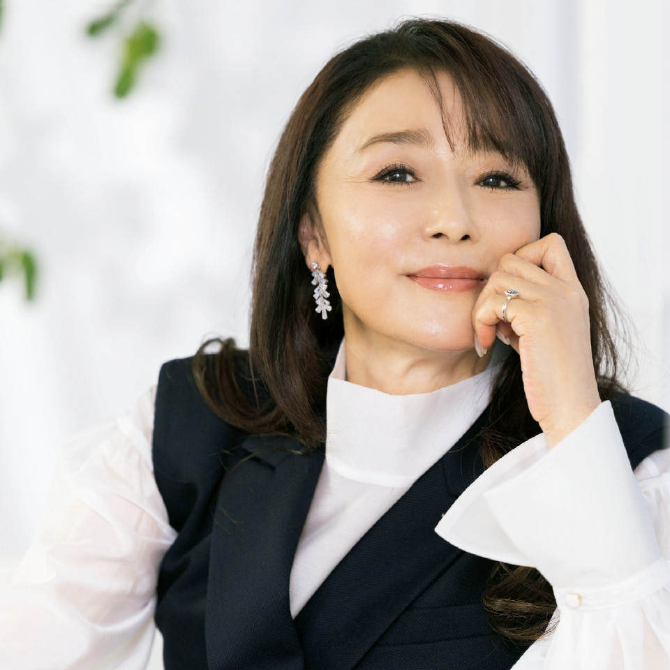 伝説のトレンディ女優の現在地！浅野ゆう子が明かす独占密着素顔