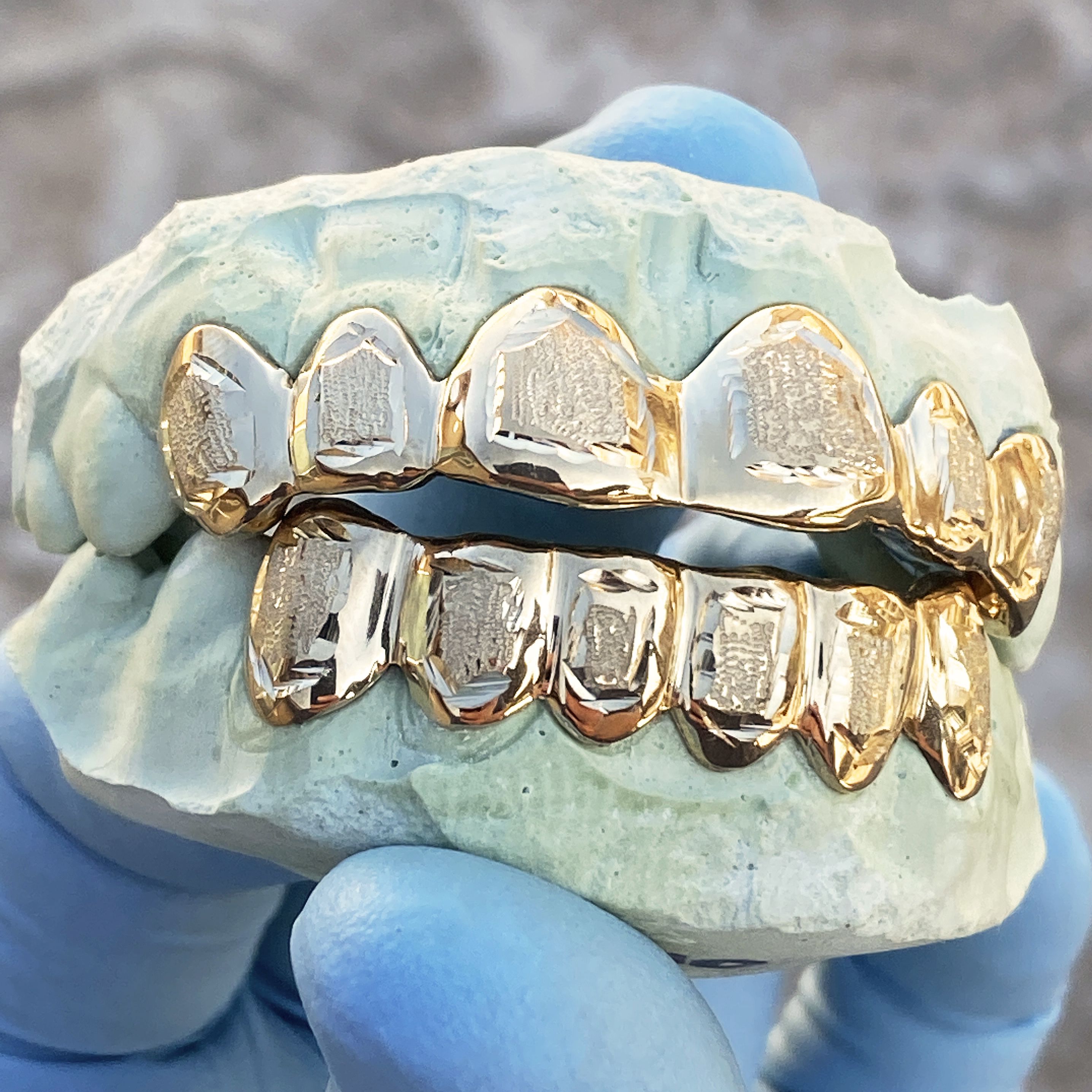手取り25万の額面年収は？ボーナス有無の格差と生活レベルの現実