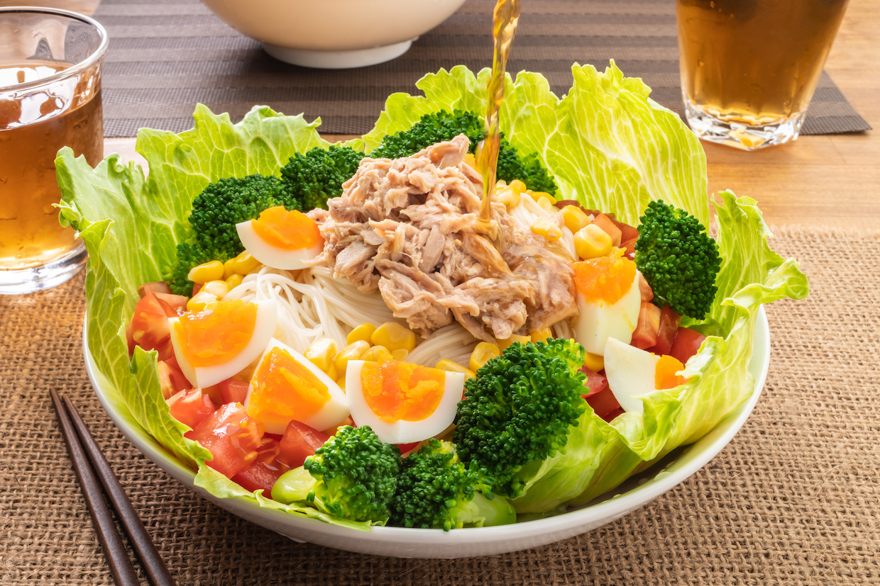 夏のご飯作りを劇変させる！火を使わない時短神レシピと夏バテ撃退献立
