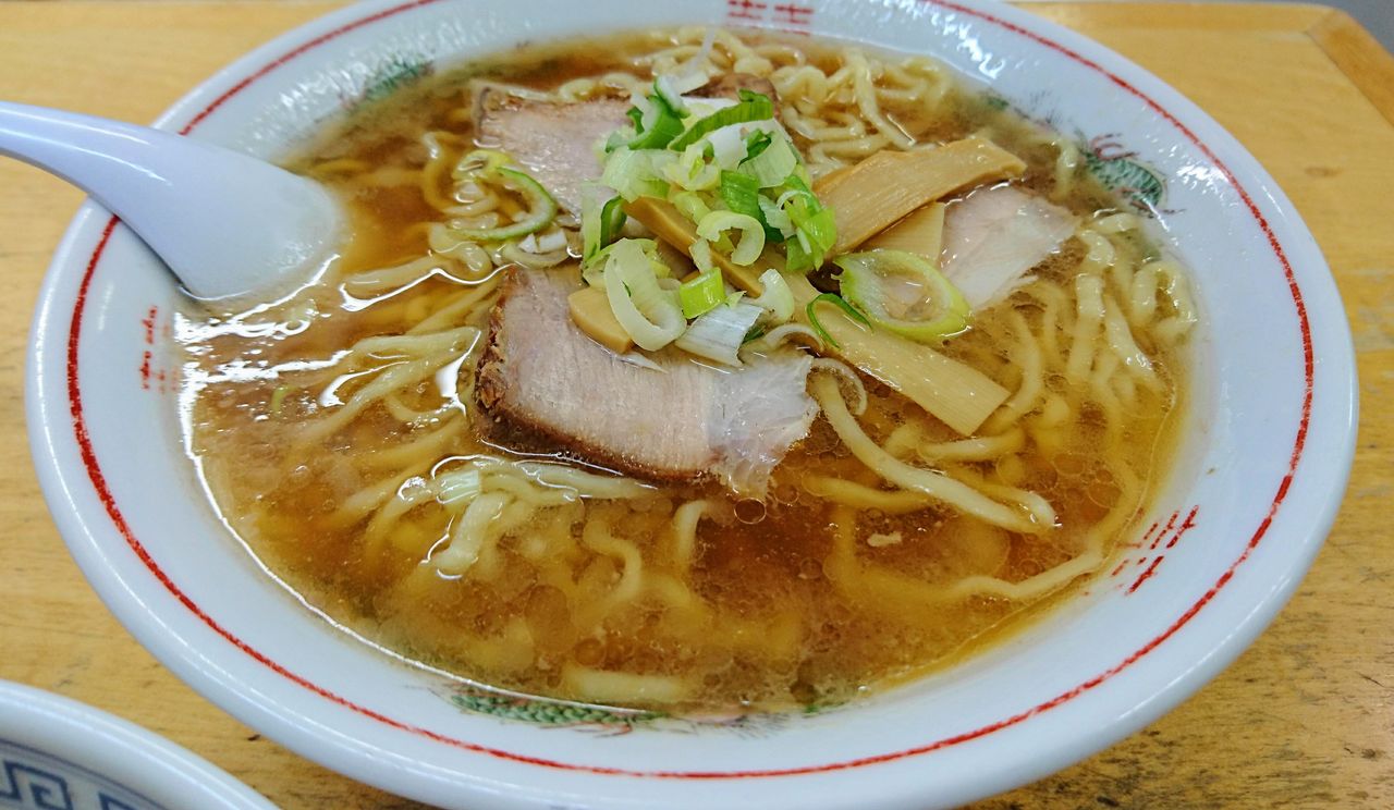喜多方の名店「松食堂」の魅力とは？絶品チャーシュー麺と混雑回避術