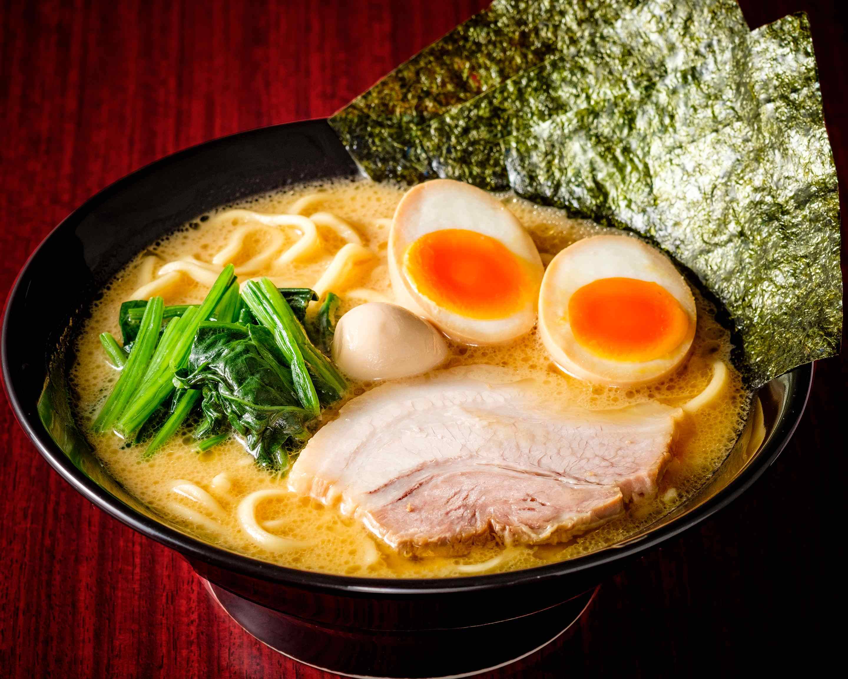 Narutoの原点「ラーメン一楽」聖地の現在と閉店の真相を徹底解剖
