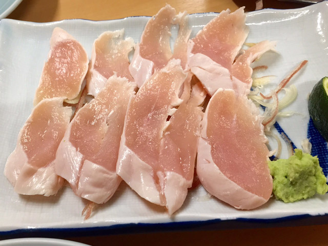 渋谷で食べる極上合法レバ刺し！規制の真相と2026年最新名店ガイド
