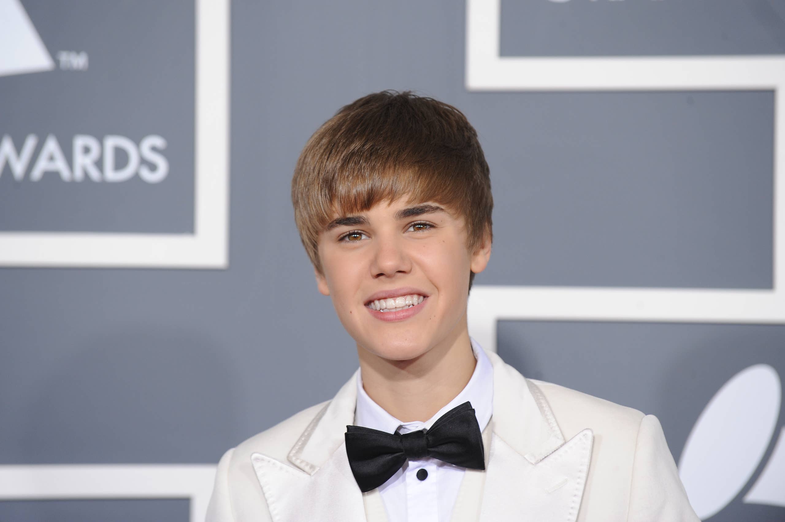 Justin Beber Net Worth