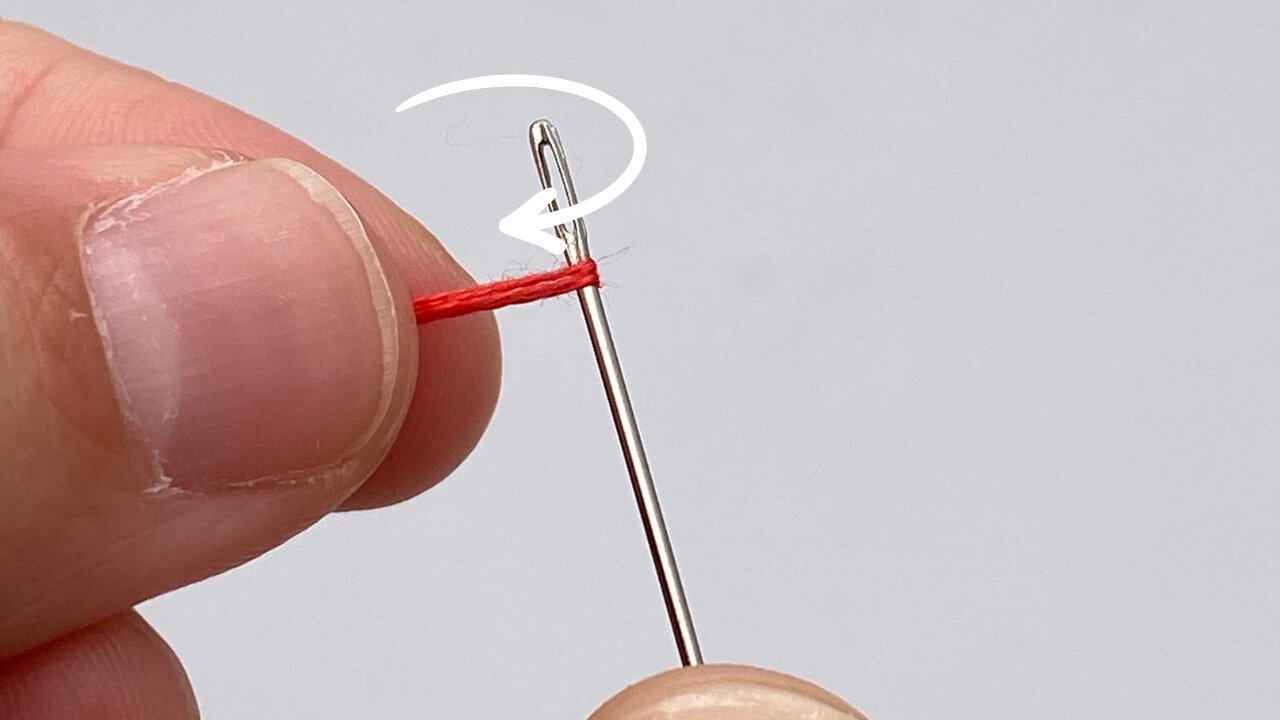 針に糸を通す方法｜手のひらや歯ブラシで一瞬！道具なし裏ワザ徹底解説