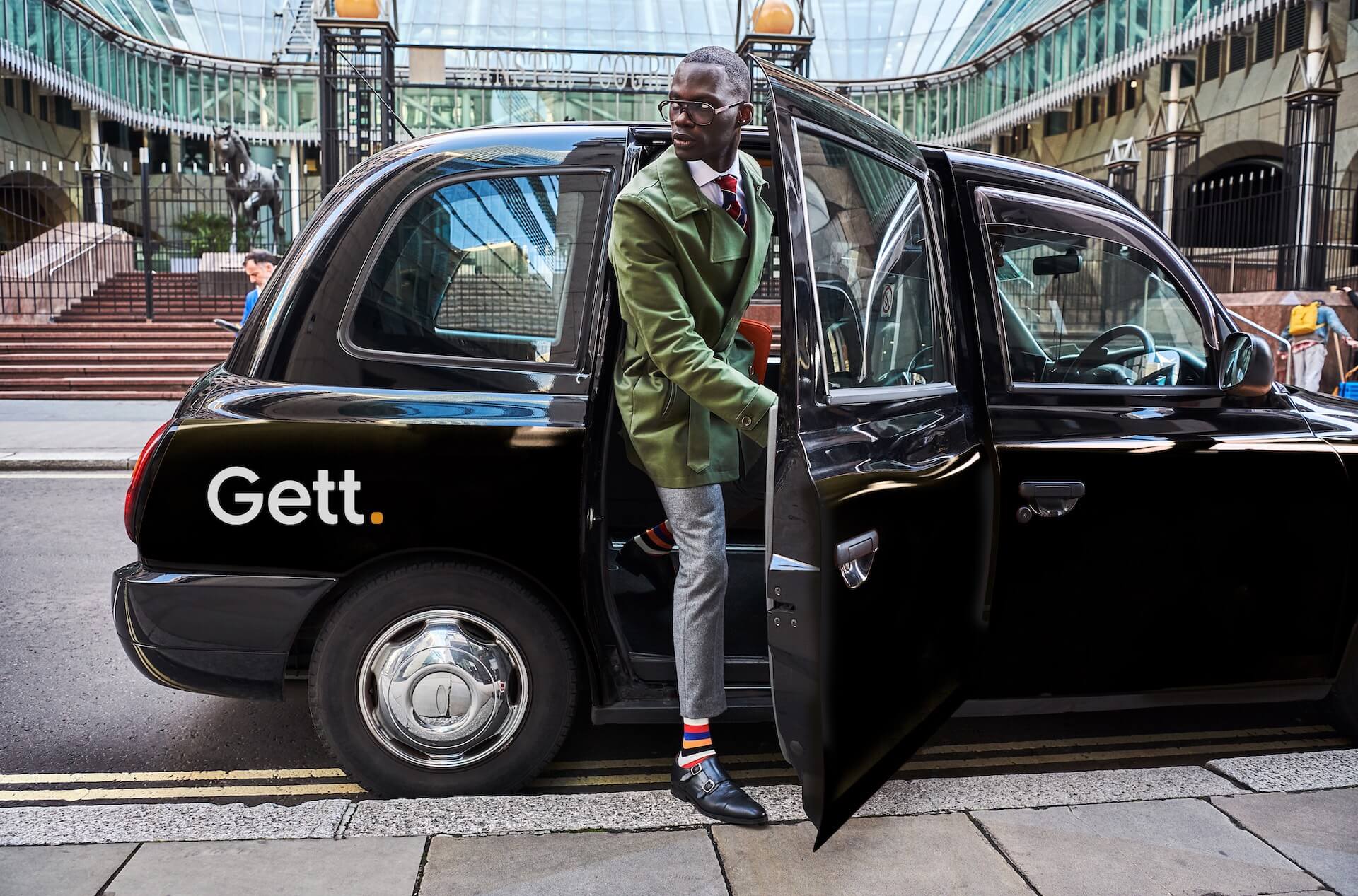 How Much Do London Black Cab Drivers Earn
