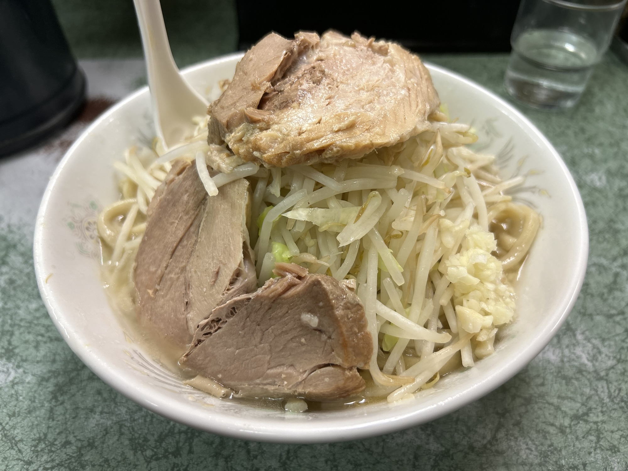 二郎初心者も安心！新宿小滝橋通り店だけの独自ルール全解剖