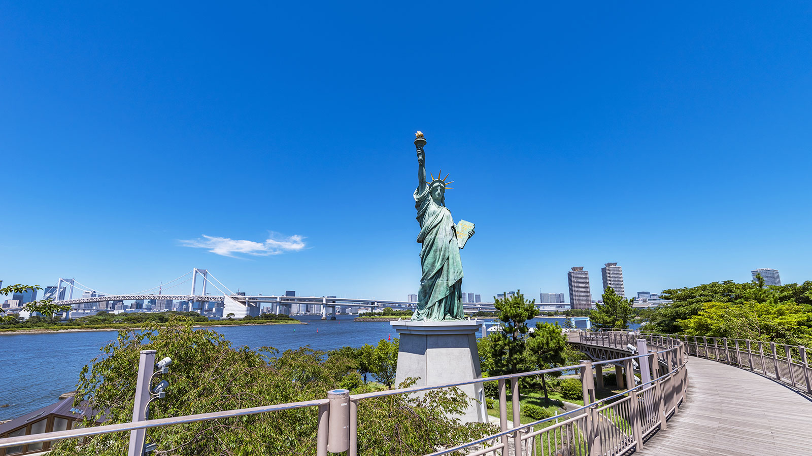お台場海浜公園の真相解明！遊泳禁止の理由と水質・2026最新ガイド