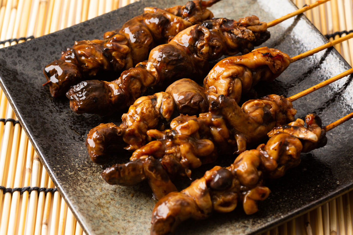 うなぎの肝焼きの正体と苦い理由！驚きの栄養価と絶品焼き方を徹底解剖