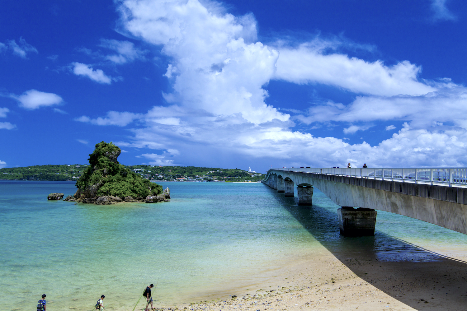 沖縄・古宇利島が「恋の島」と呼ばれる真相と2026年最新観光ガイド