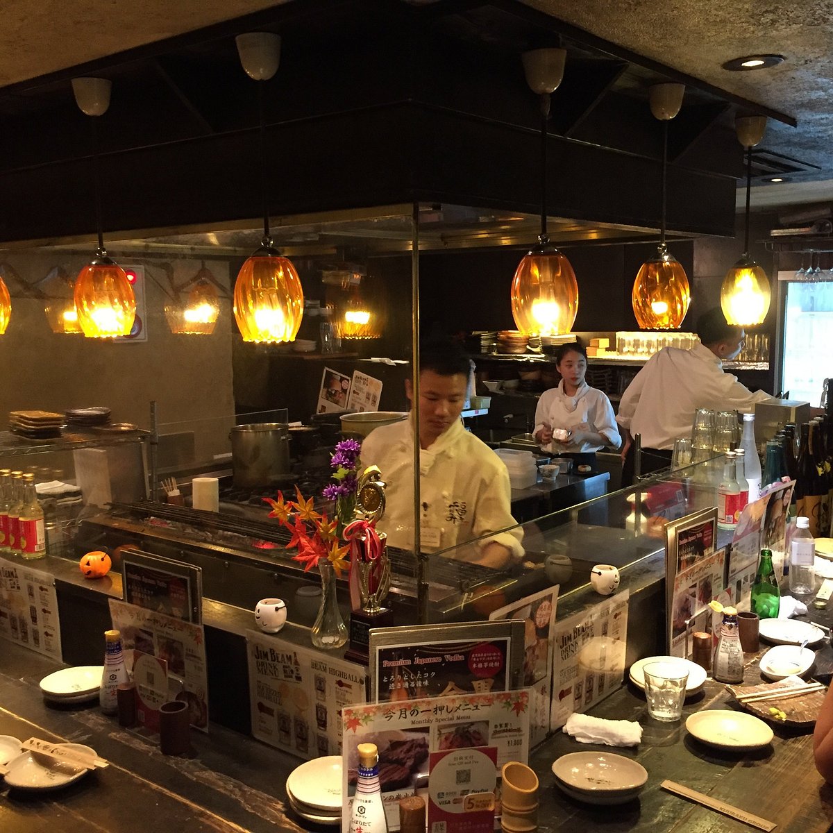 串焼きビストロ福みみ銀座の真価とは？予約困難の理由と名物を徹底検証