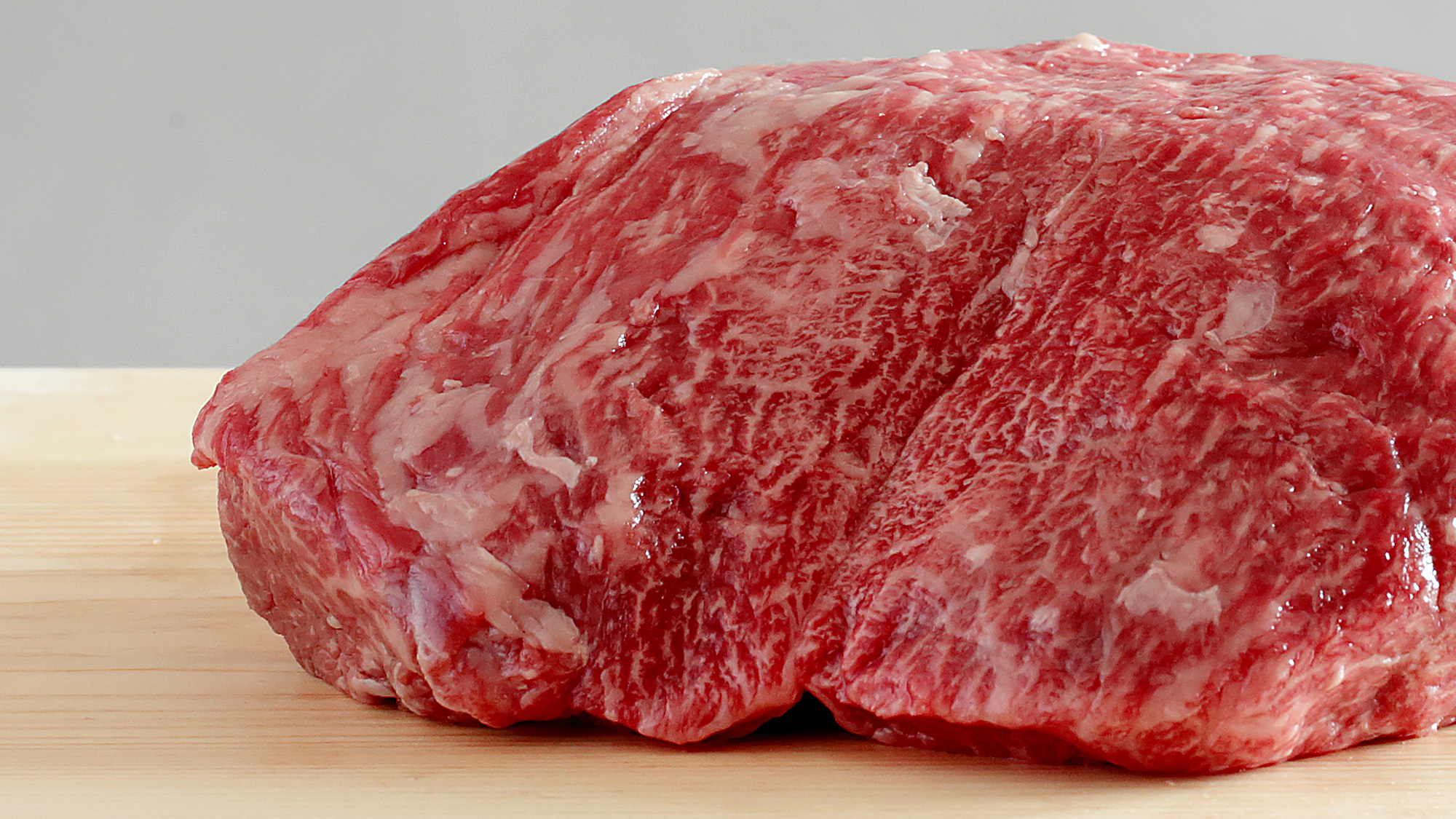 ランプ肉とはどこの部位？イチボとの違いや極上の焼き方を徹底解説
