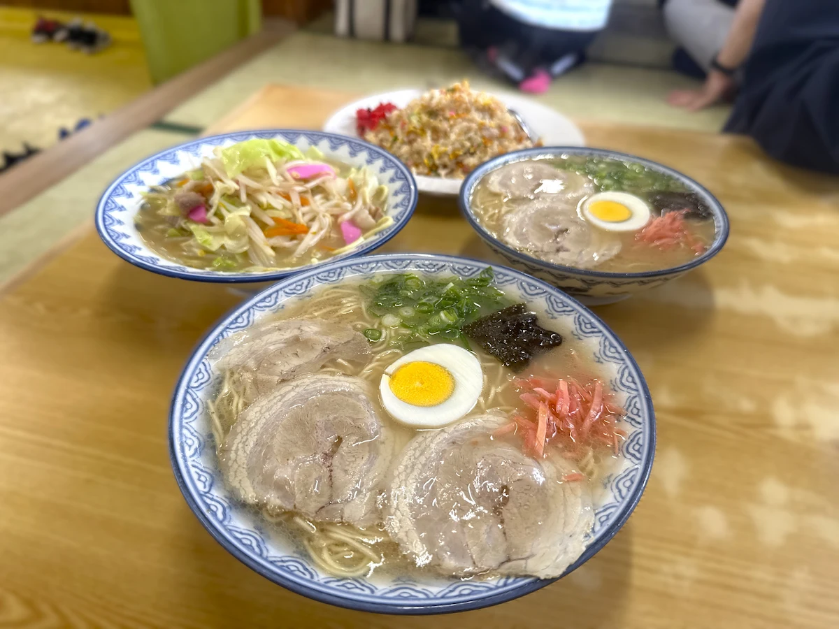 久留米の名店「丸好食堂」の評判｜名物ラーメンと焼きめし徹底解剖