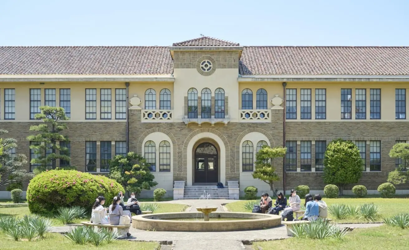 神戸女学院大学の現在と偏差値｜お嬢様名門校が進める学部改革の真価