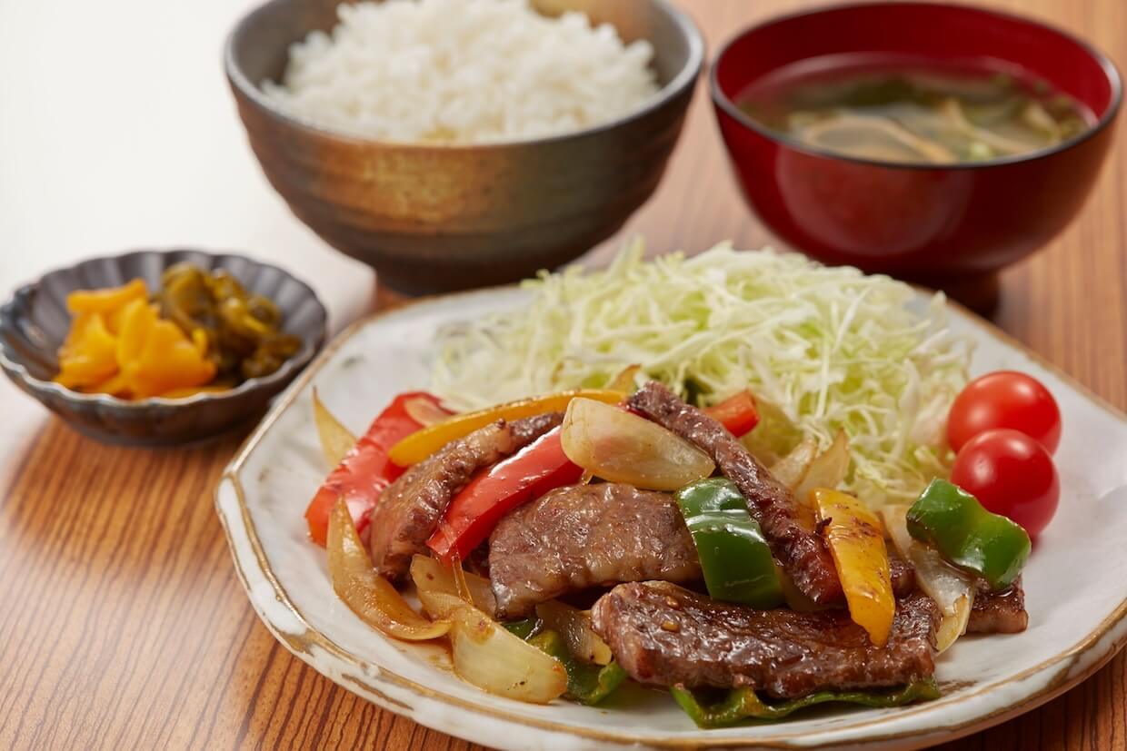 疲労困憊でも10分！簡単晩御飯レシピと失敗しない時短自炊術2026